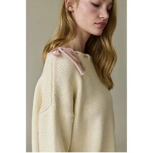 Forever 21 Cream Knit Sweater Size M Bows Long Sleeve Fairy Croquette Whimsical